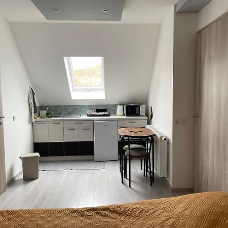 Jasmin Apartment House Vonyarcvashegy Luaran gambar