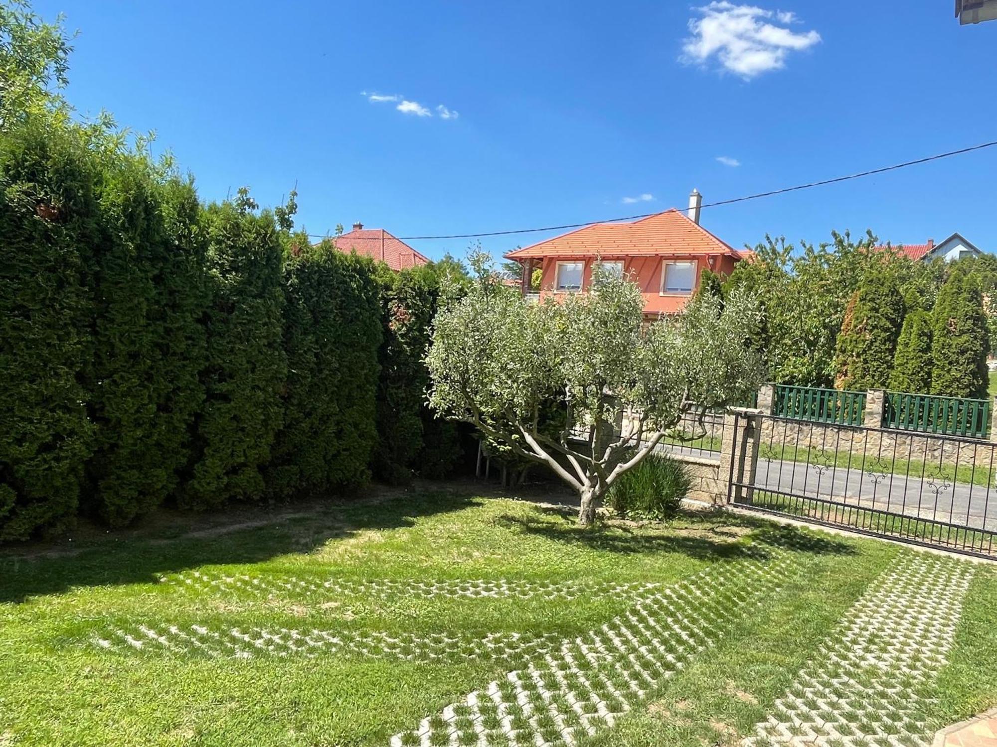 Jasmin Apartment House Vonyarcvashegy Luaran gambar
